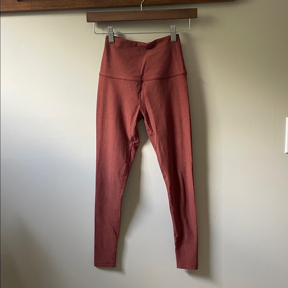 Beyond Yoga Caught in the midi legging